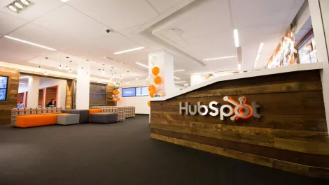 Hq reception