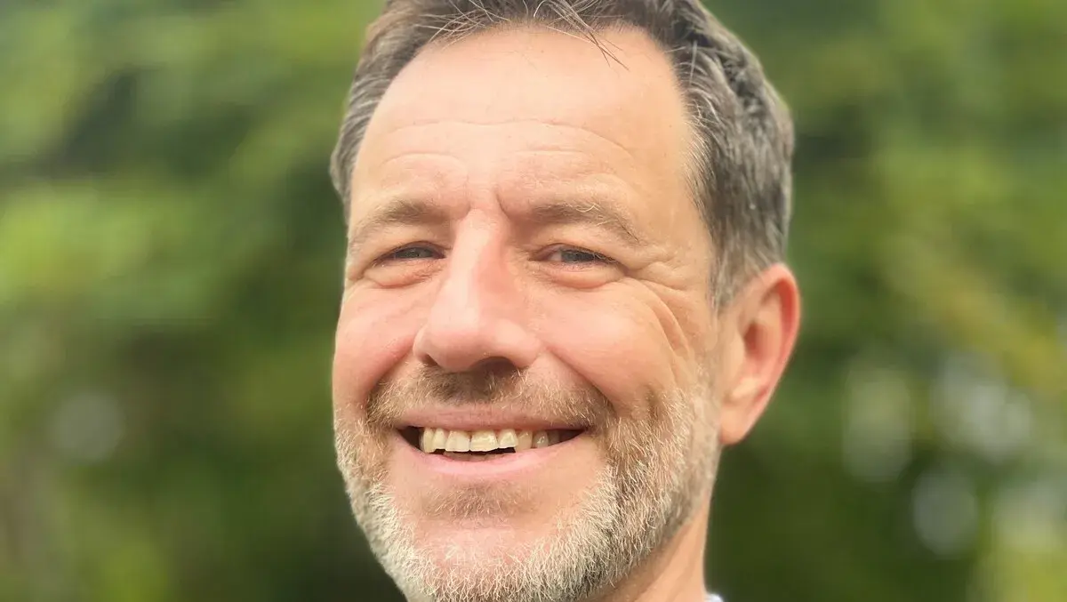 Jamesm headshot(2)