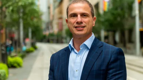 Jason leonidas vice president south pacific new relic