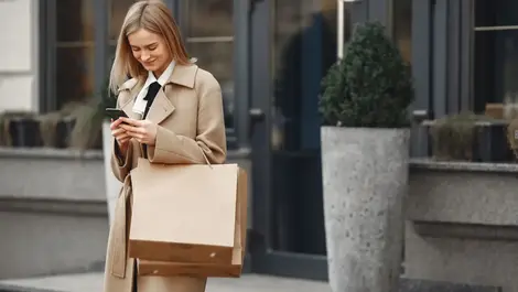US shoppers want European fashion, but barriers curb sales